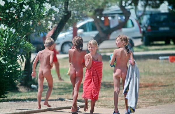 ヌーディストキャンプの写真純粋な世界 | Nudist camp photos pure world [European naturism]